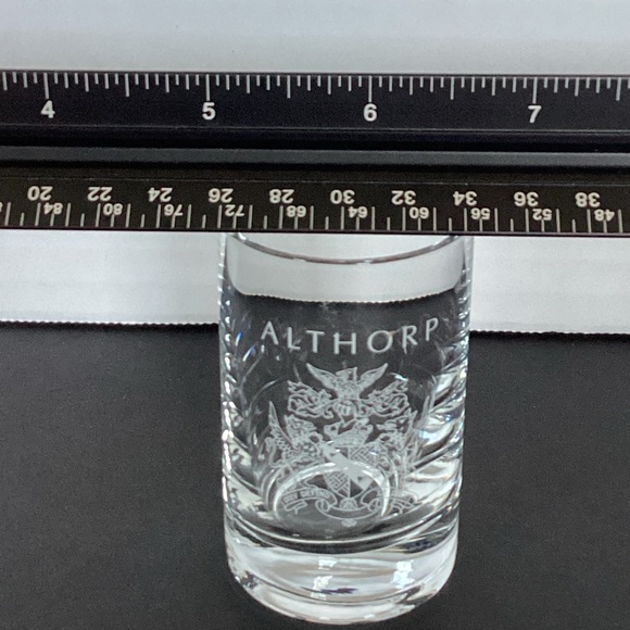 Althorp Charles Spencer 9th Earl Coat Of Arms Souvenir Shot Glass - Picture 13 of 13